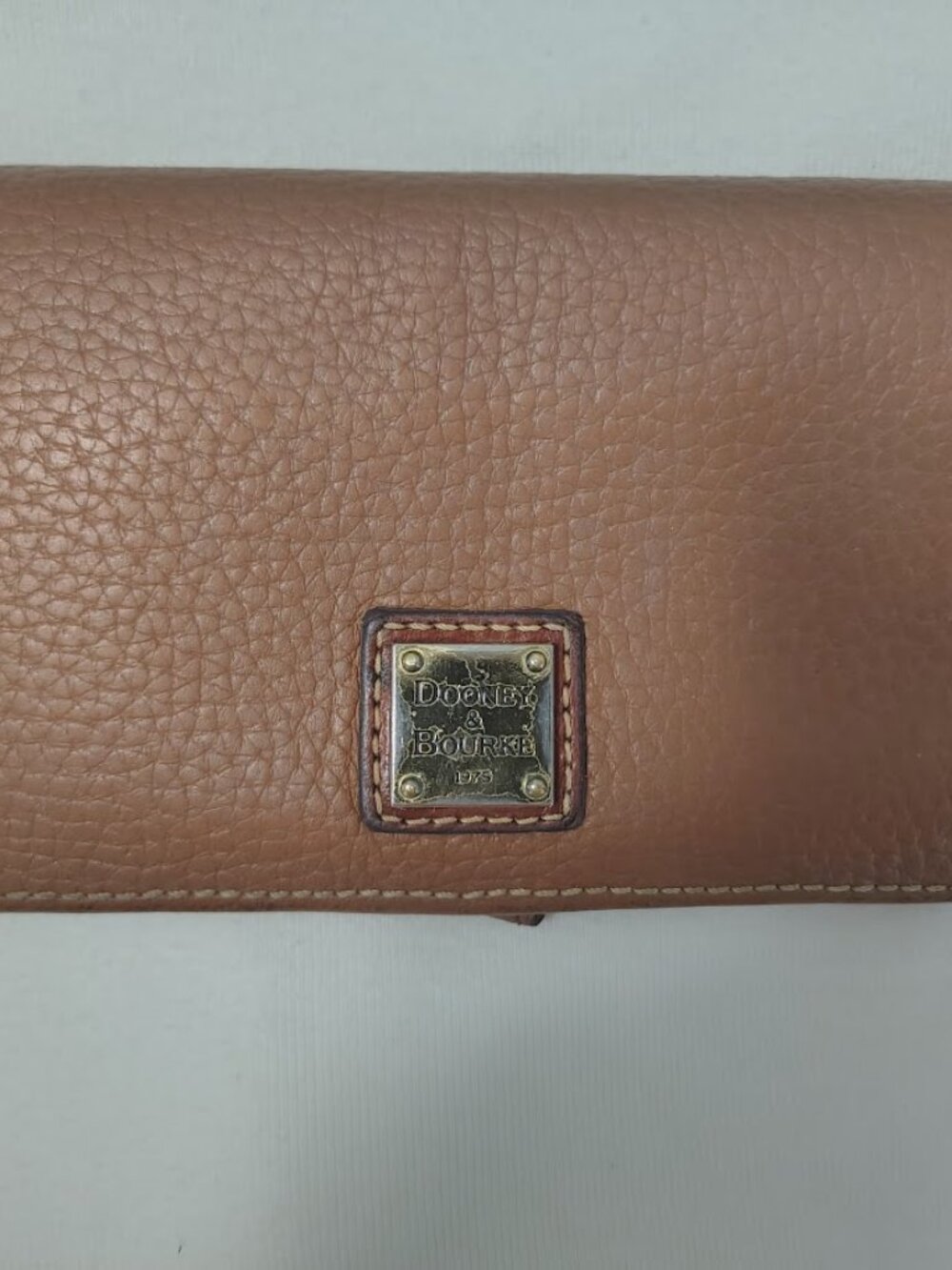 Dooney & Bourke Pebble Grain Slim Wallet Caramel Brown Leather